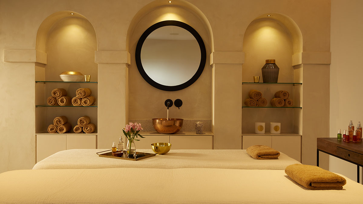 Nido, Mar-Bella Collection 